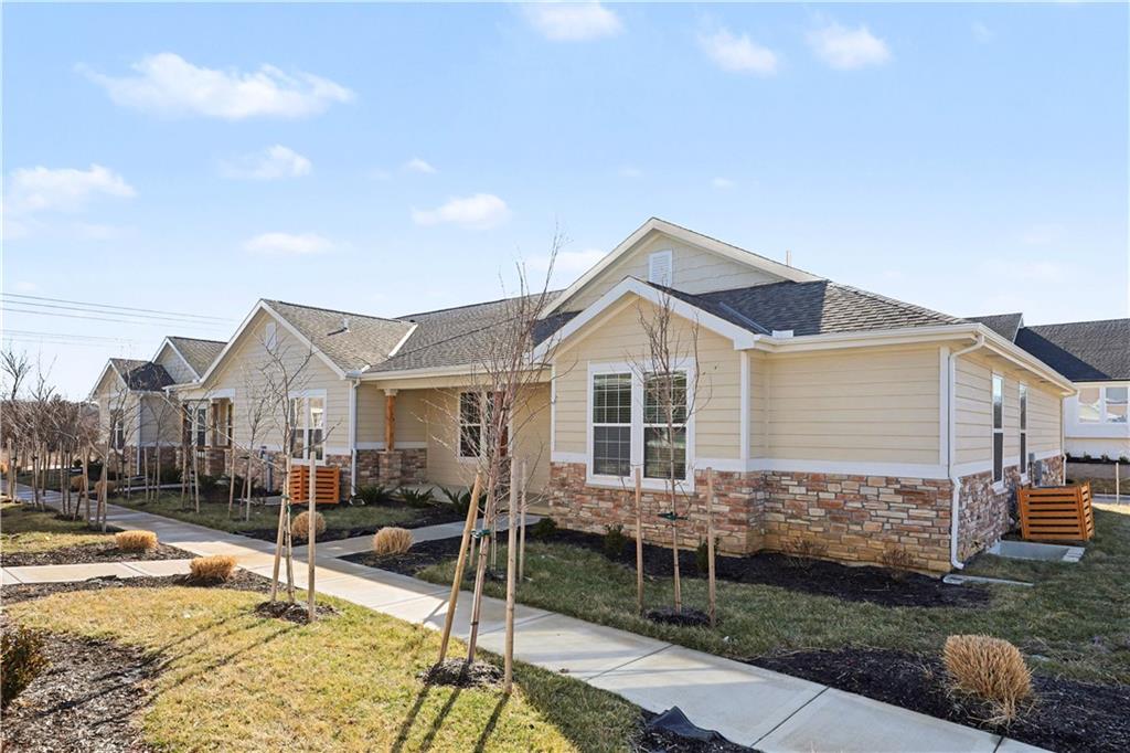 Listing Photo MLS #HMS2599153