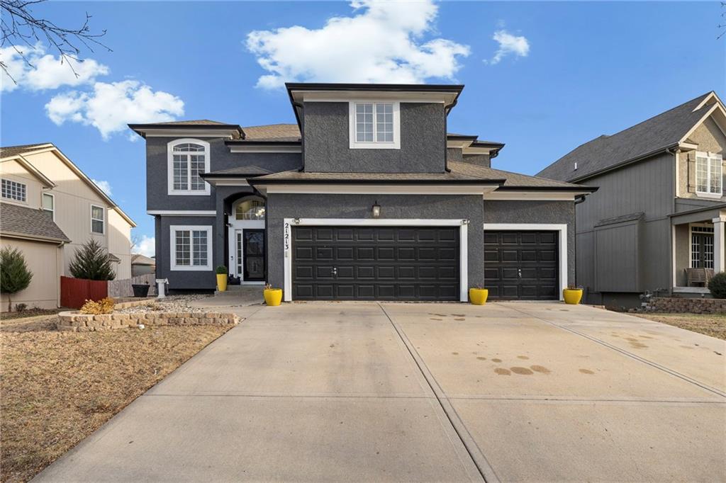 Listing Photo MLS #HMS2600893