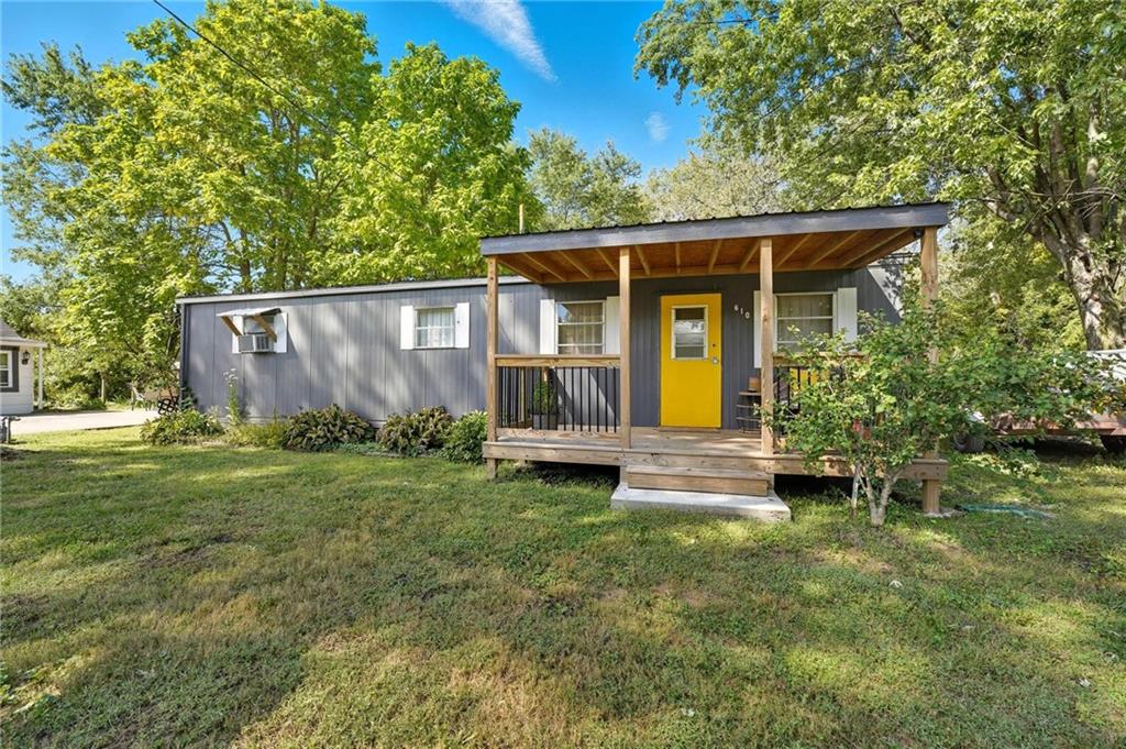 Listing Photo MLS #HMS2602293