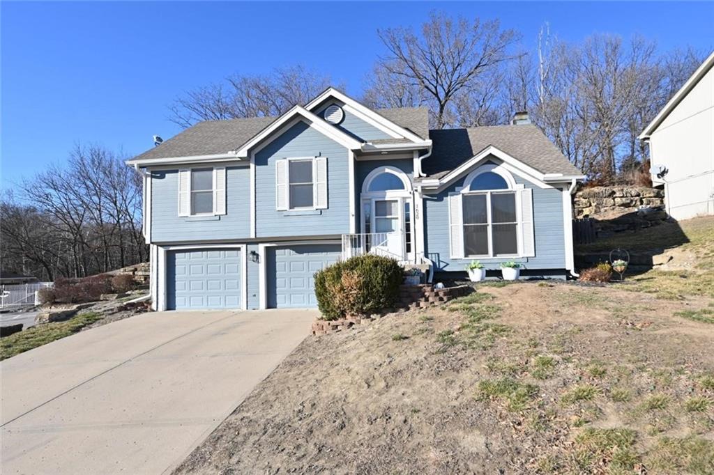 Listing Photo MLS #HMS2602410