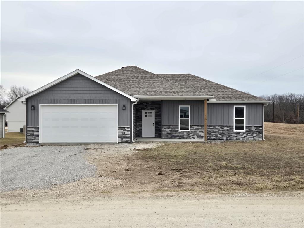 Listing Photo MLS #HMS2602525