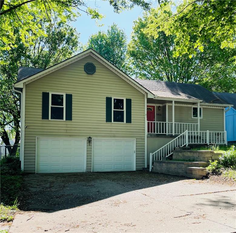 Listing Photo MLS #HMS2602583