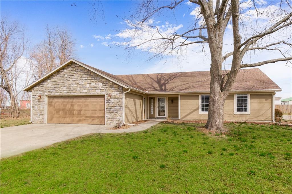 Listing Photo MLS #HMS2602629