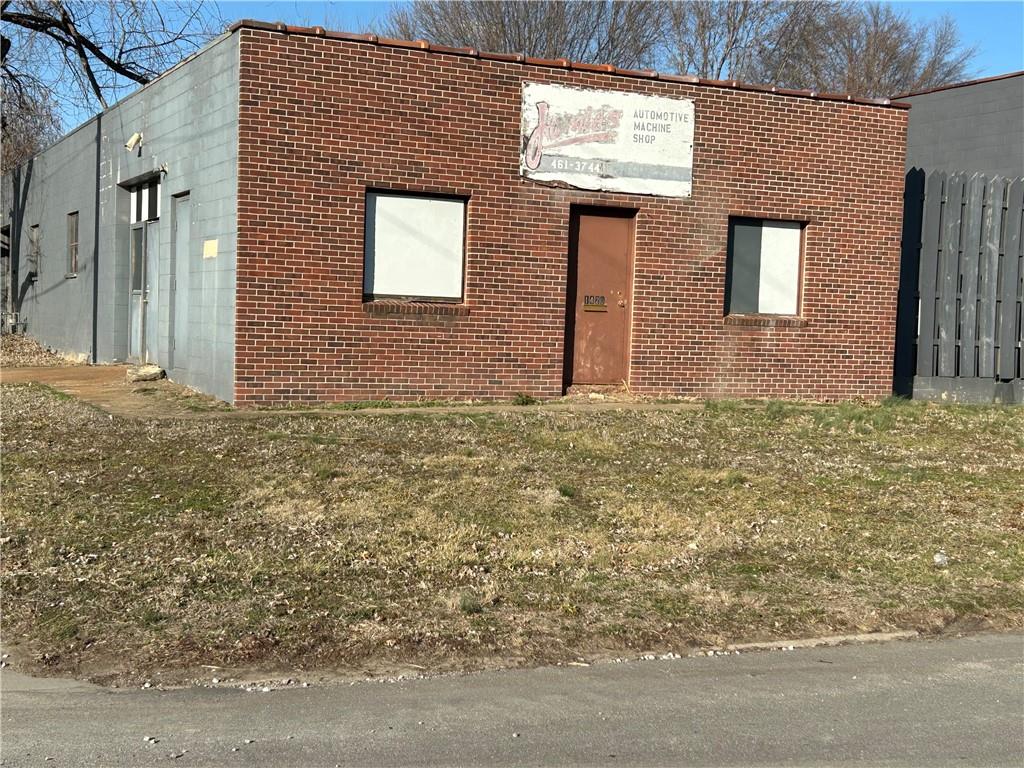 Listing Photo MLS #HMS2602907