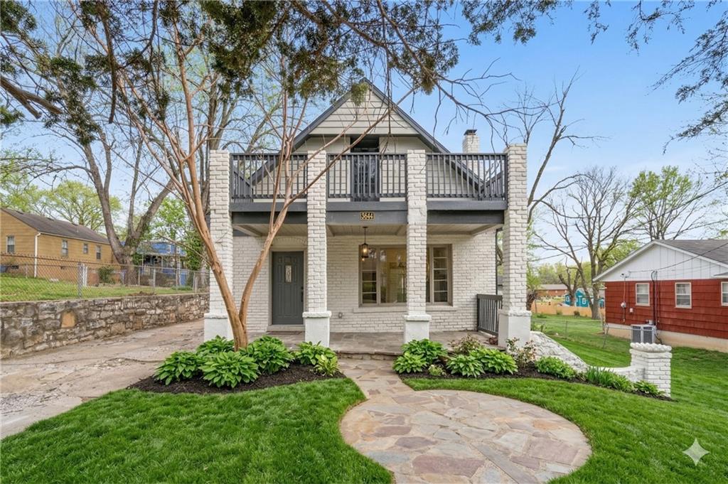 Listing Photo MLS #HMS2603374