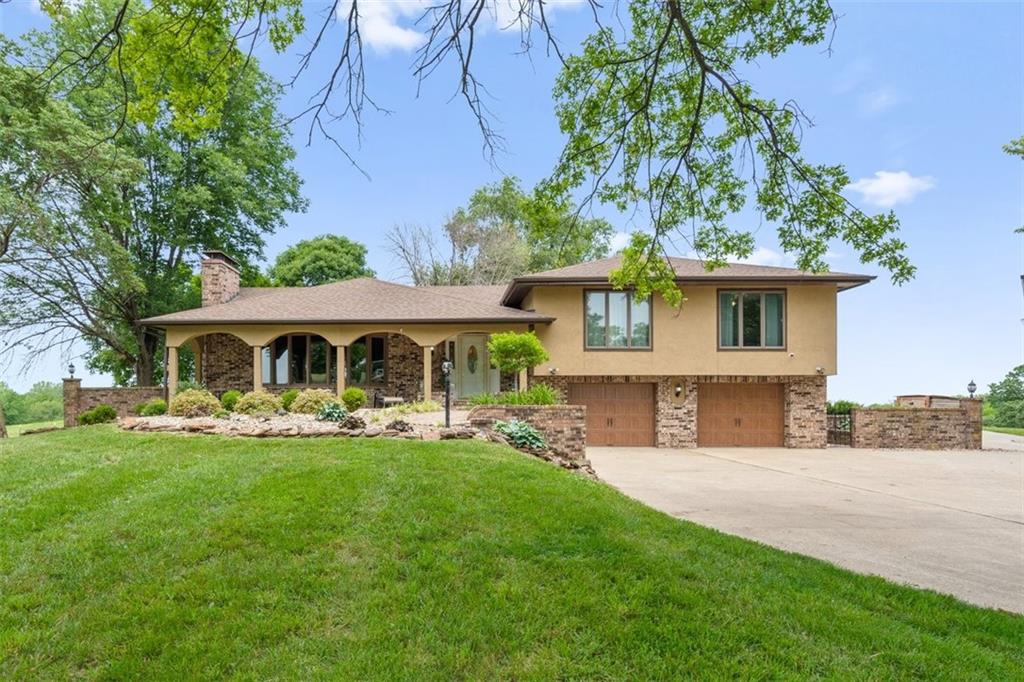 Listing Photo MLS #HMS2603595