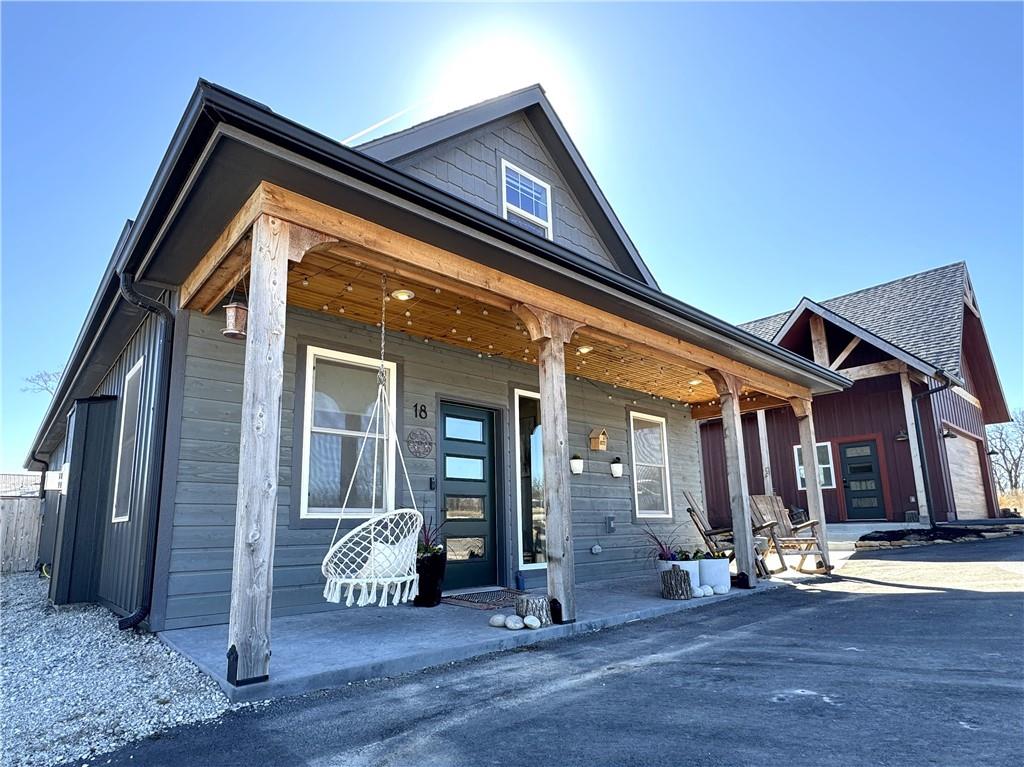 Listing Photo MLS #HMS2603668