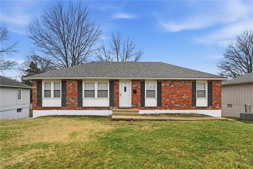 Listing Photo MLS #HMS2604147