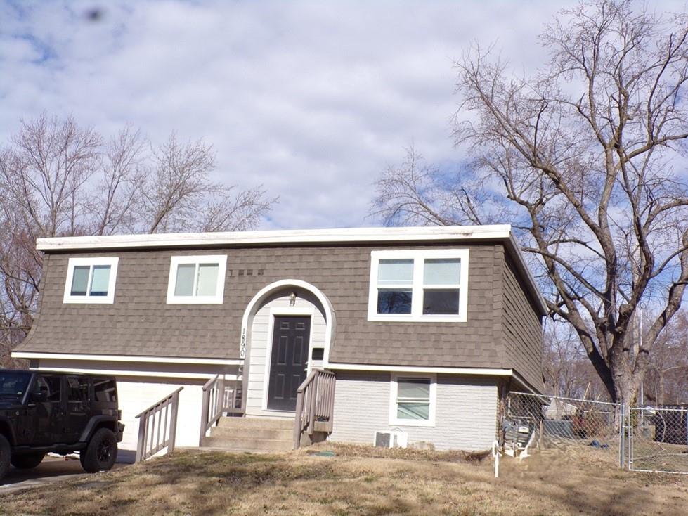 Listing Photo MLS #HMS2604212