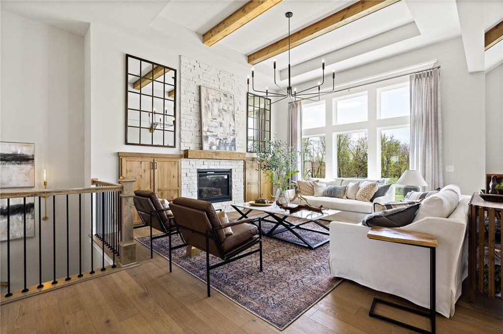 Listing Photo MLS #HMS2604426