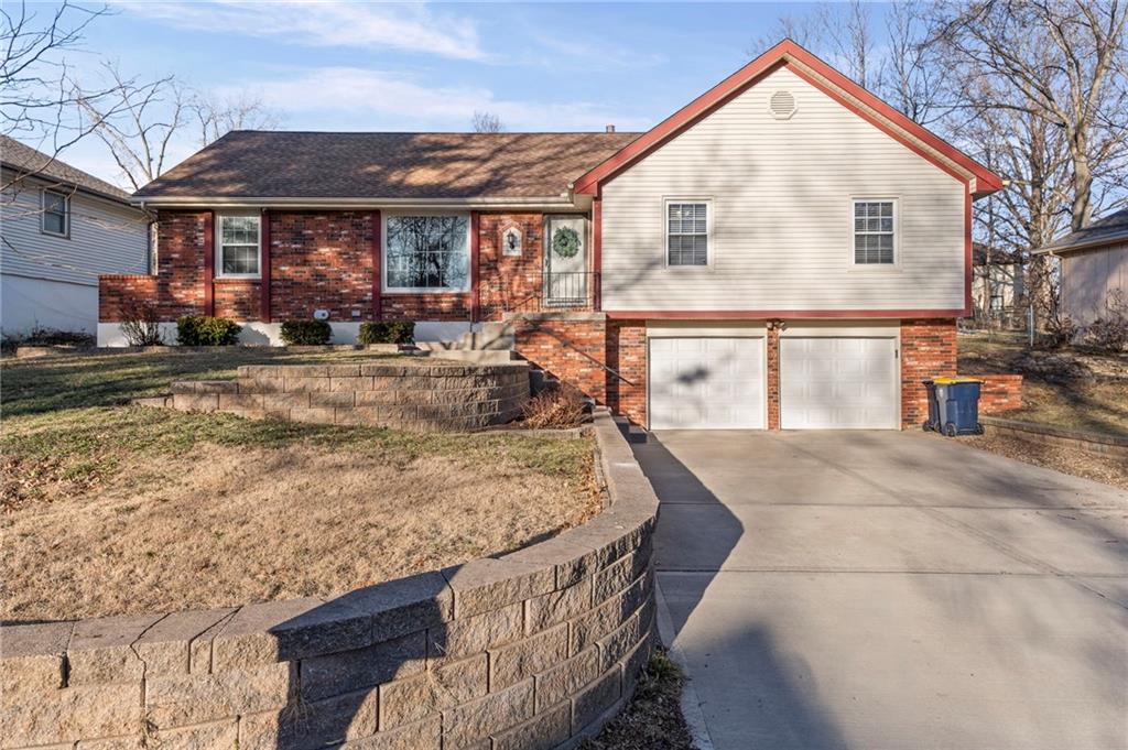 Listing Photo MLS #HMS2604496