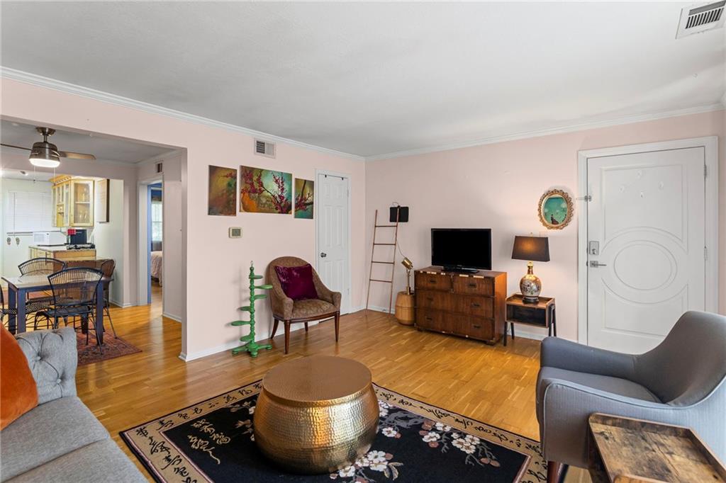 Listing Photo MLS #HMS2604733