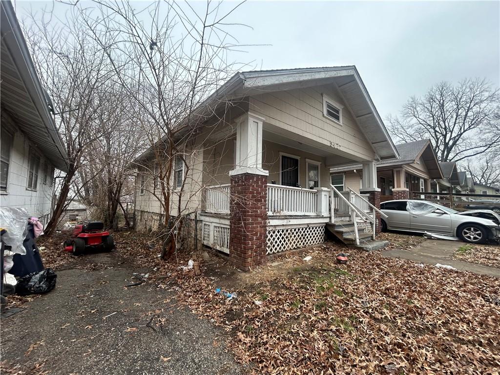 Listing Photo MLS #HMS2605109