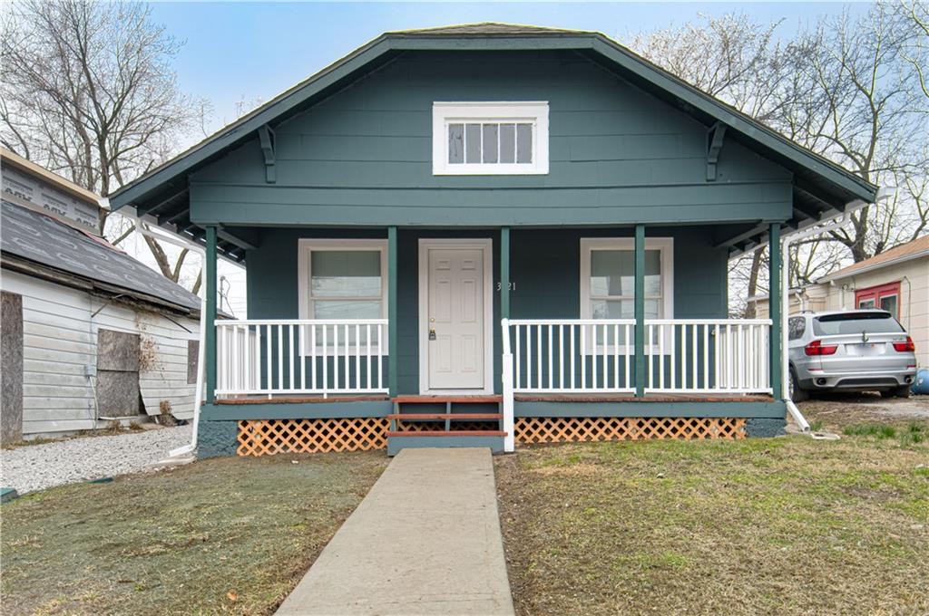 Listing Photo MLS #HMS2605513