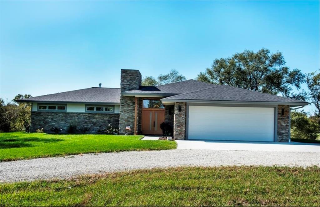 Listing Photo MLS #HMS2607116