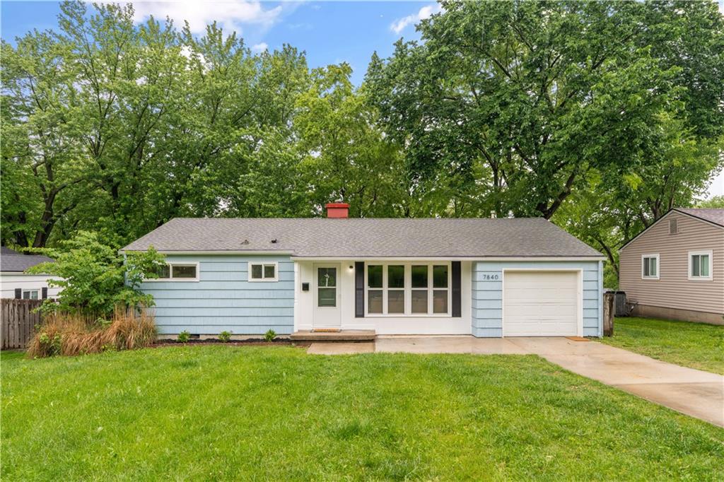 Listing Photo MLS #HMS2607993