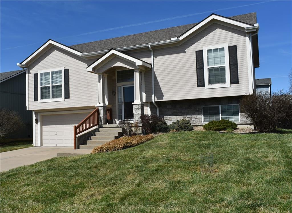 Listing Photo MLS #HMS2608842