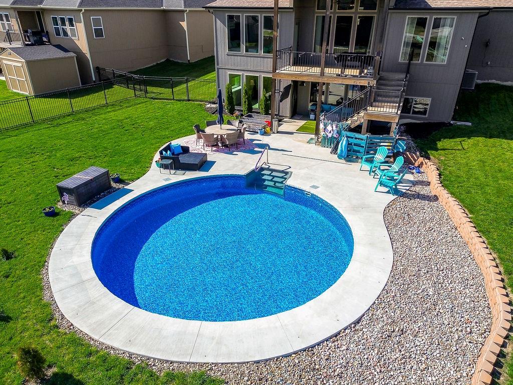 Listing Photo MLS #HMS2609044