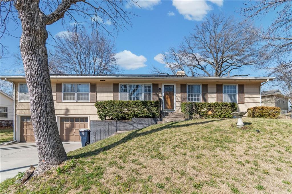 Listing Photo MLS #HMS2609378