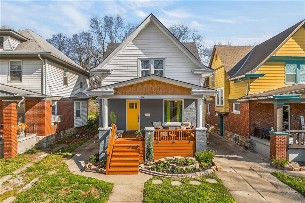 Listing Photo MLS #HMS2610168