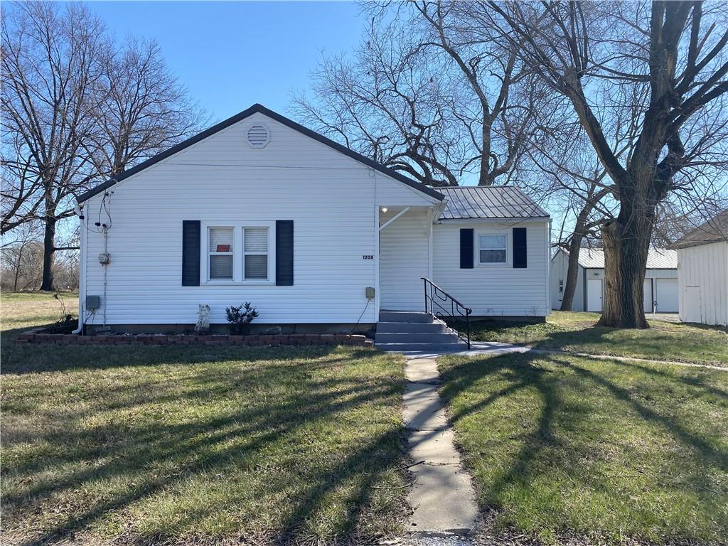 Listing Photo MLS #HMS2610388