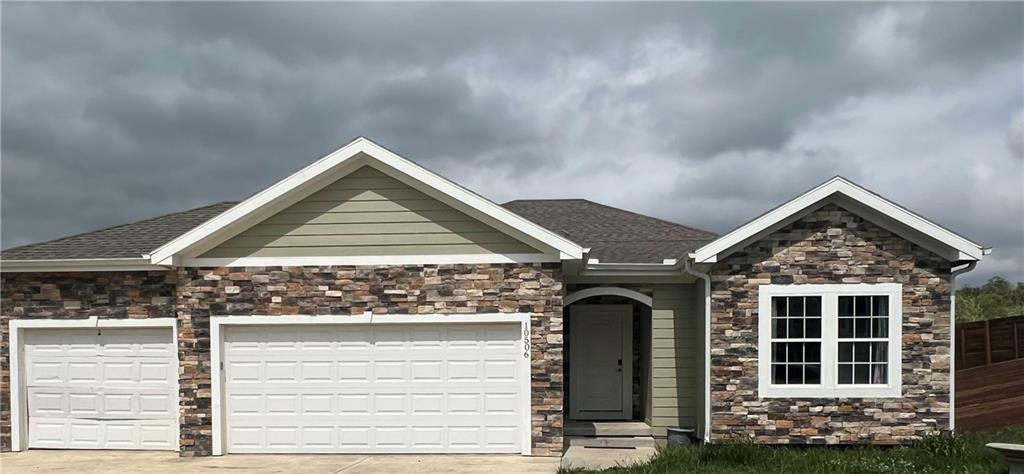 Listing Photo MLS #HMS2610756