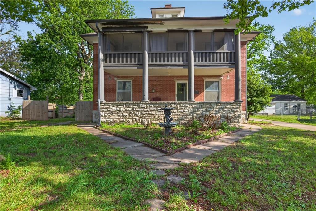 Listing Photo MLS #HMS2611812