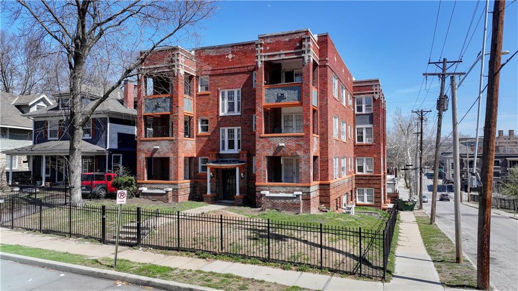 Listing Photo MLS #HMS2612133