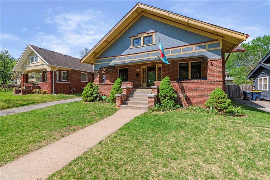 Listing Photo MLS #HMS2612688