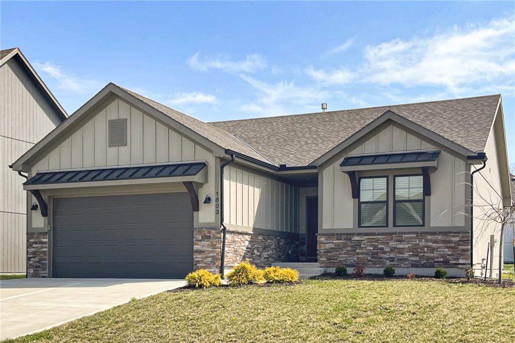 Listing Photo MLS #HMS2612696