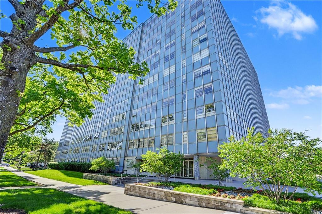 Listing Photo MLS #HMS2612878