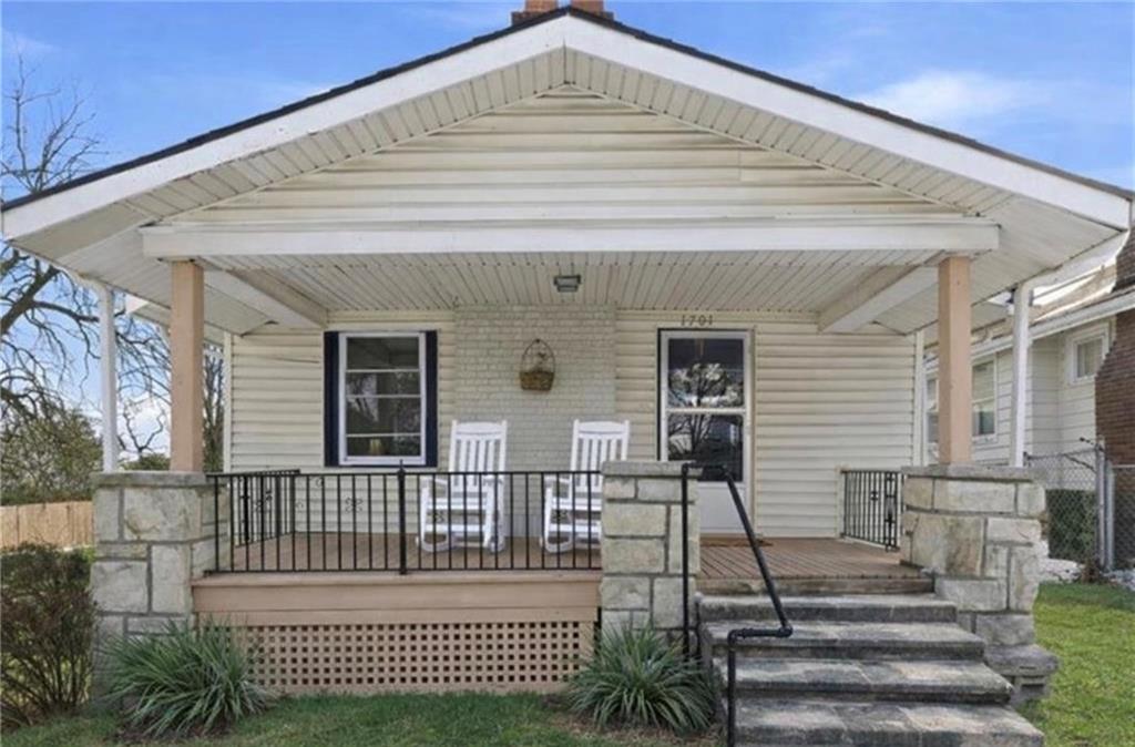 Listing Photo MLS #HMS2613199