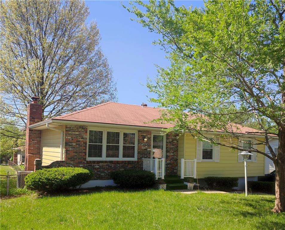 Listing Photo MLS #HMS2613397