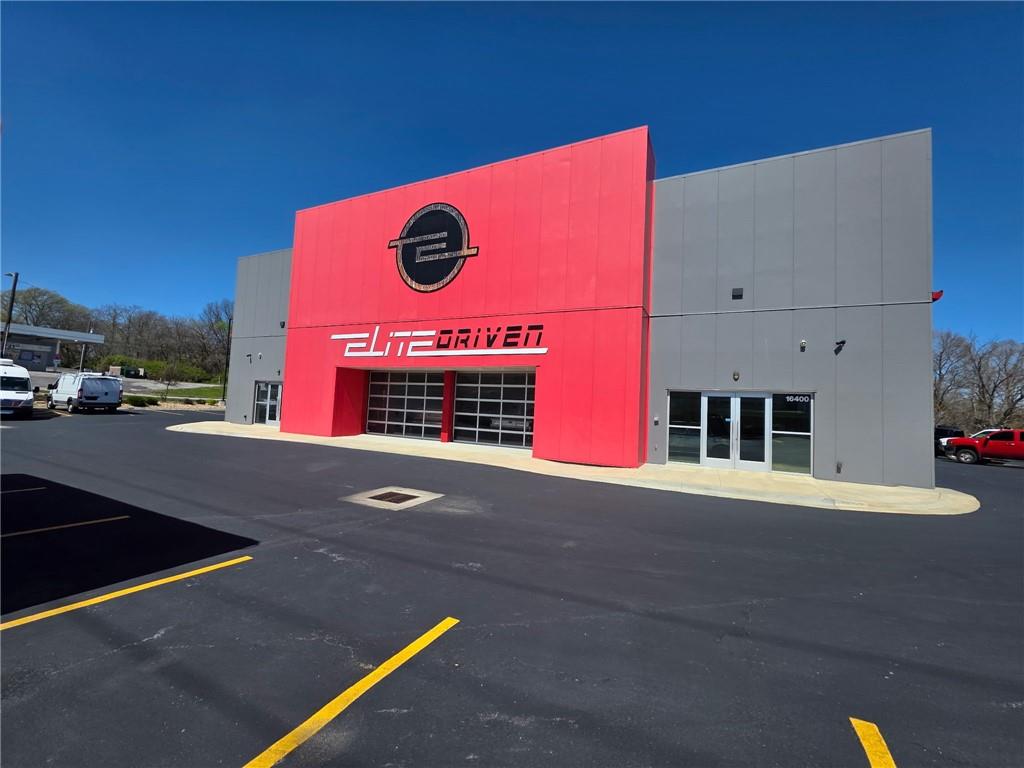 Listing Photo MLS #HMS2613612