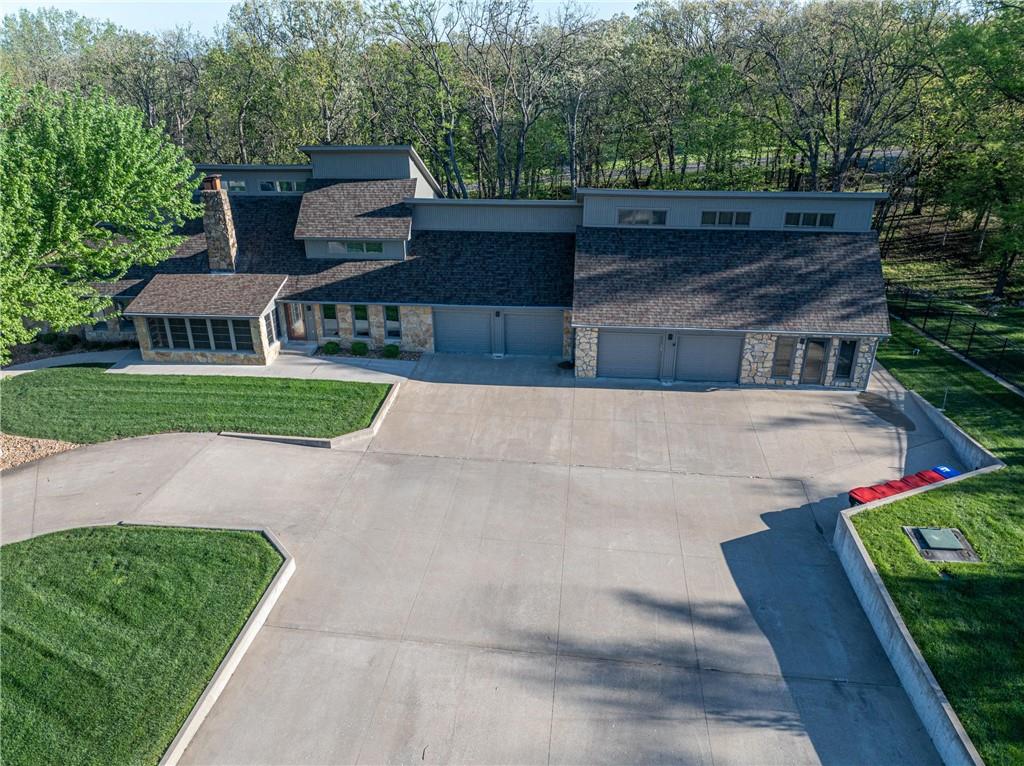 Listing Photo MLS #HMS2613869