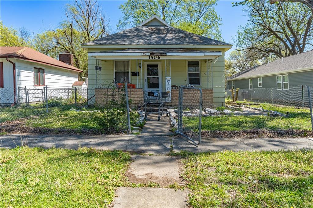 Listing Photo MLS #HMS2614009