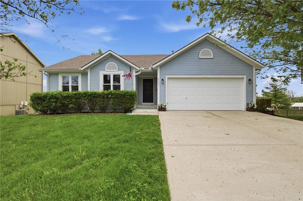 Listing Photo MLS #HMS2614196