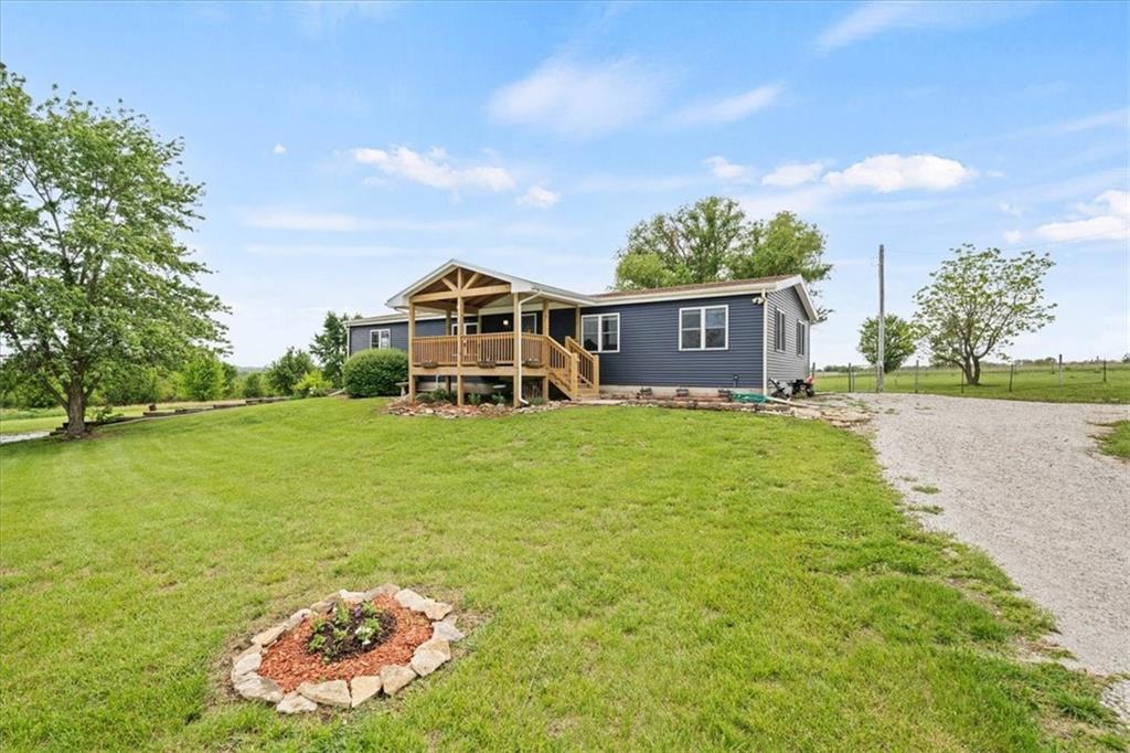 Listing Photo MLS #HMS2614207