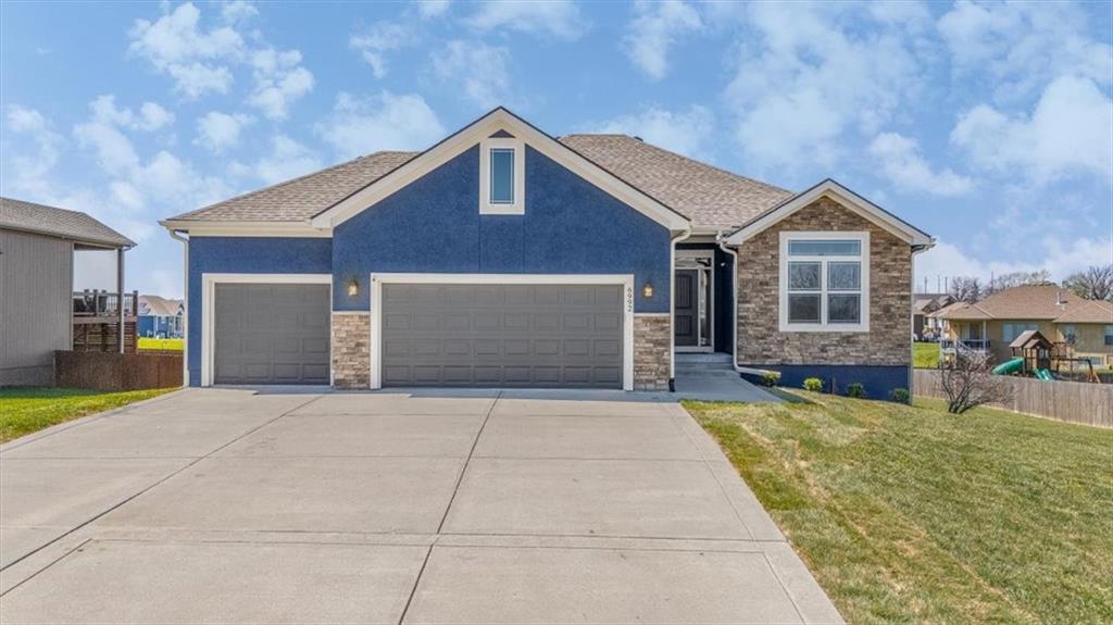 Listing Photo MLS #HMS2614397