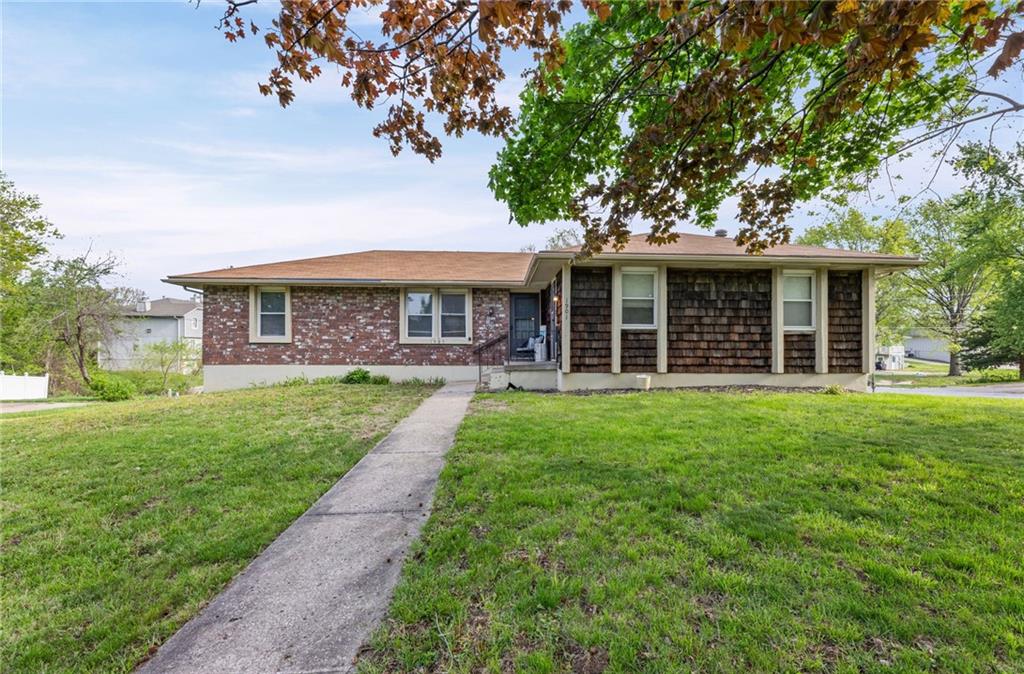 Listing Photo MLS #HMS2614407