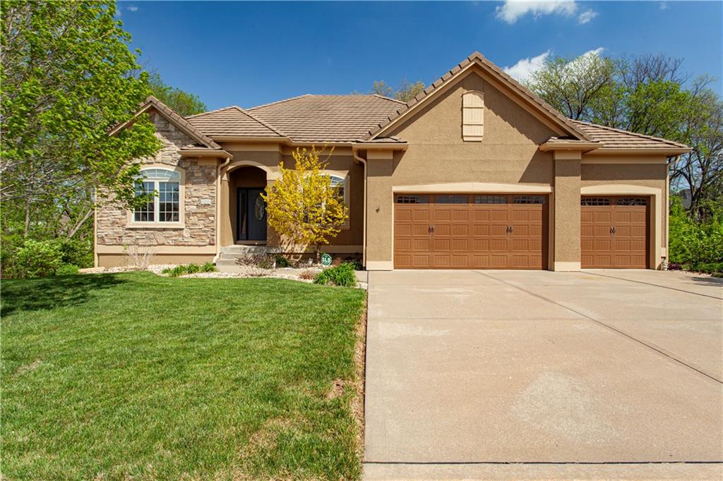 Listing Photo MLS #HMS2614428