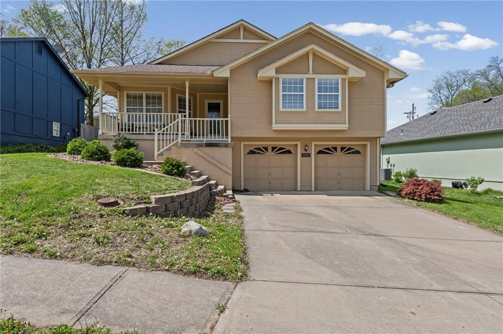 Listing Photo MLS #HMS2614434