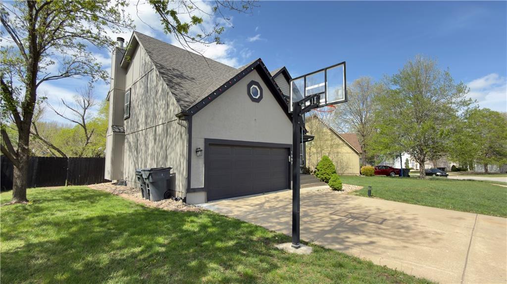 Listing Photo MLS #HMS2614446