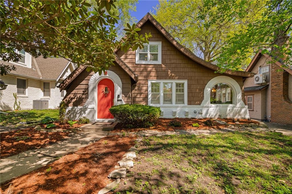 Listing Photo MLS #HMS2614486