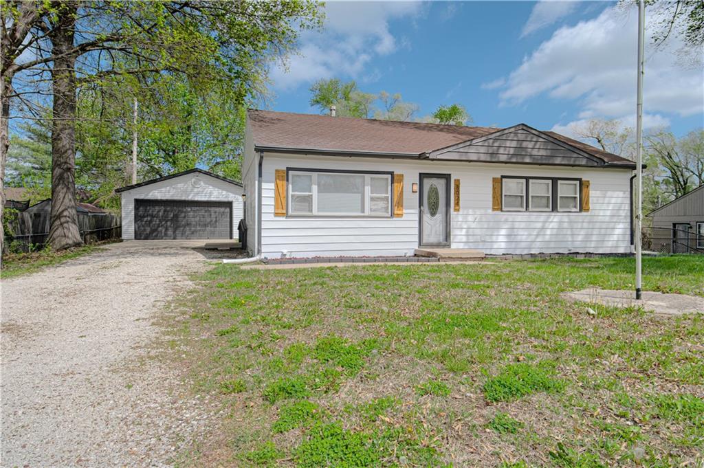 Listing Photo MLS #HMS2614529