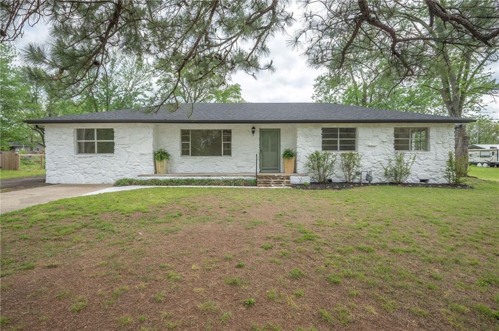 Listing Photo MLS #HMS2614940