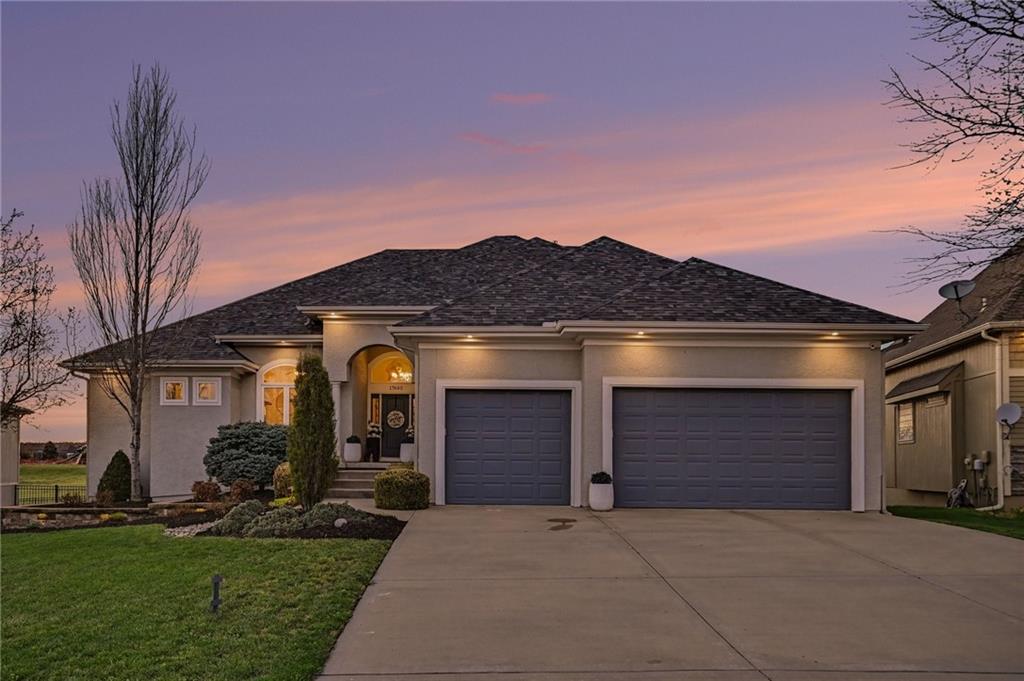 Listing Photo MLS #HMS2615316