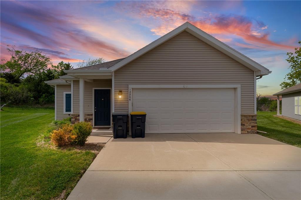 Listing Photo MLS #HMS2615601