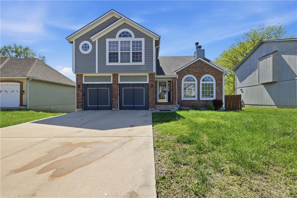 Listing Photo MLS #HMS2615712