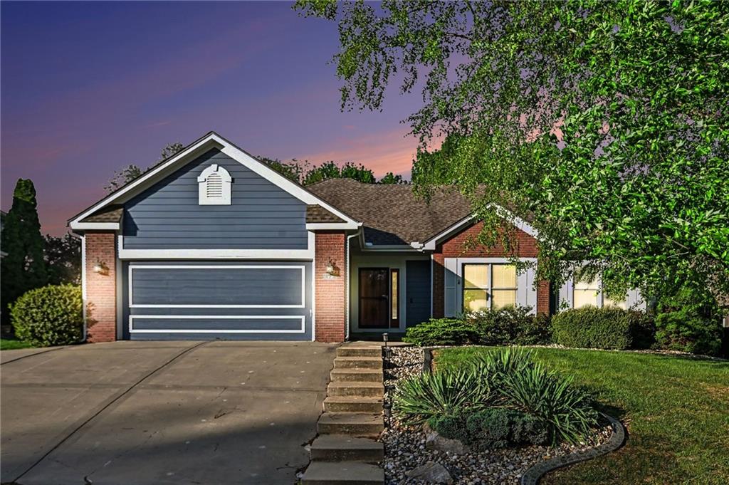 Listing Photo MLS #HMS2615724